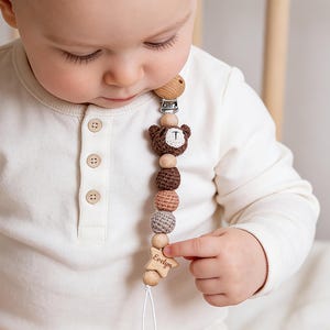Personalized Crochet Pacifier Clip with Name, Engraved Baby Dummy Chain, Baby Shower Gift, Gift for Boys, Handmade Soother Clip