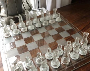 手作り吹きガラスのムラーノガラスチェスセット：青いガラスのボードと