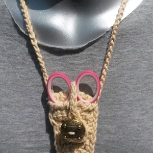 Crochet PDF Pattern for Scissor Caddy necklace.