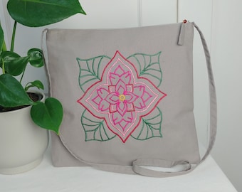 Sac Crossbody Sac Sac à main Crossbody Sac à main Sac brodé Sac brodé Sac à main Boho Sac Boho Sac Boho Sac à bandoulière Cadeau pour elle