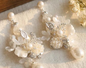 Franse vintage parel bloem oorbellen handgemaakte hars bloemen hanger S925 zilveren post-bruids statement sieraden