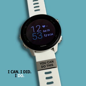Du kan göra detta-klocka-berlock | Anpassad graverad present till Apple Garmin Smartwatch | Motivationspresent till gym eller löpning för honom/henne