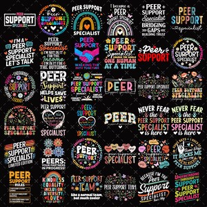 Puede incluir: Una colección de diseños gráficos coloridos con las palabras "Peer Support Specialist" en varias fuentes y estilos. Los diseños incluyen arcoíris, corazones y frases inspiradoras. Perfecto para ropa y accesorios.