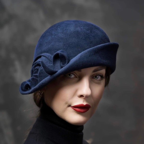 Vintage style, flapper, cloche hat, 1920s, Art Deco, Art Nouveau, Great Gatsby,felt hat