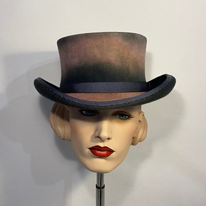 Low top hat, ombre chade, grey-pinkish, unisex hat, victorian hat, edwardian hat, steam punk hat, top hat, kentucky derby hat, ascot hat