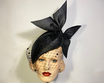 Couture black parasisal fascinator with bow, headpiece, Kate Middleton style, millinery veil, Royal Ascot,Kentucky Derby,hat,races,straw hat