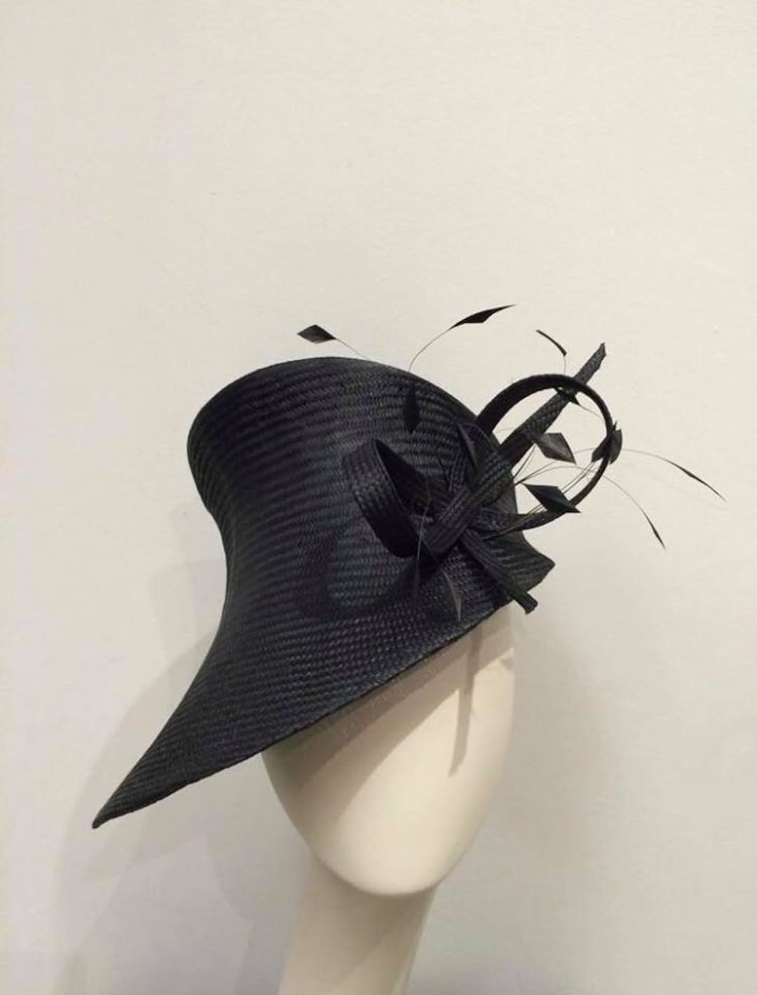 headpiece ascot