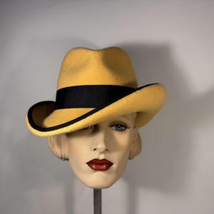 期間限定のお買い得商品 Style Homburg Hat Handmade Completely Brim, TWISTED With 帽子