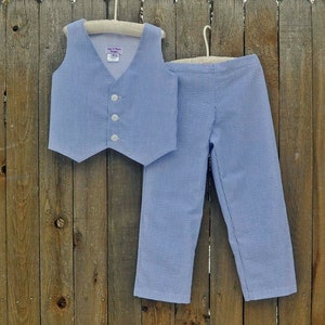 Navy Seersucker Suit, Pants or Shorts with matching Vest, Ring Bearer suit in many colors for summer Beach Weddings, Photos, dedications