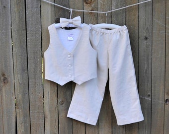 Rustic Ring Bearer suit, ivory linen pants or shorts with vest and bowtie, boys suit in many colors for Beach Weddings, Photos, dedications