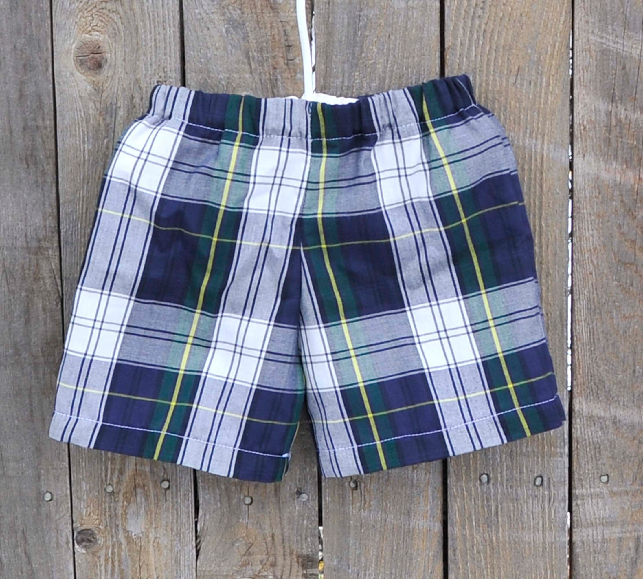 Tartan Pink Plaid Men's Shorts main image 1
