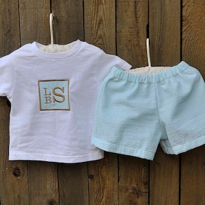 Monogrammed Seersucker shirt set, many colors seersucker shorts or pants for baby matching gift, 3m,6m,9m,12m,18m,2t,3t,4t,5,6
