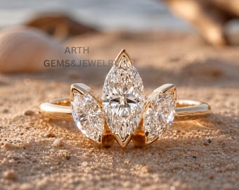 Anillo personalizado de tres piedras con diamantes marquesa creados en laboratorio, regalo de compromiso nupcial en oro amarillo con diseño de loto.