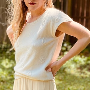 Vintage Cottagecore Beaded Teardrop Lambswool Blouse