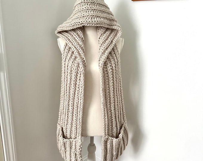 Hooded Pocket Scarf
