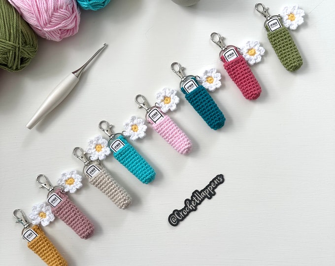 Daisy Lip Balm Holder Keychain