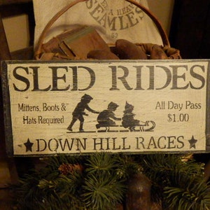 Primitivo - SLed RideS... Carreras de descenso.... - Letrero de invierno desgastado pintado a mano - Impresionante - Tonos neutros