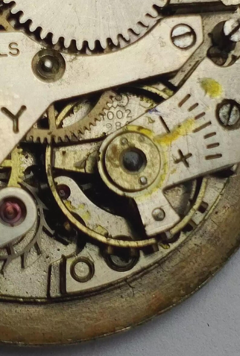 Vintage Camy Cal. 1002/984 Manual Winding Watch Movement for Parts