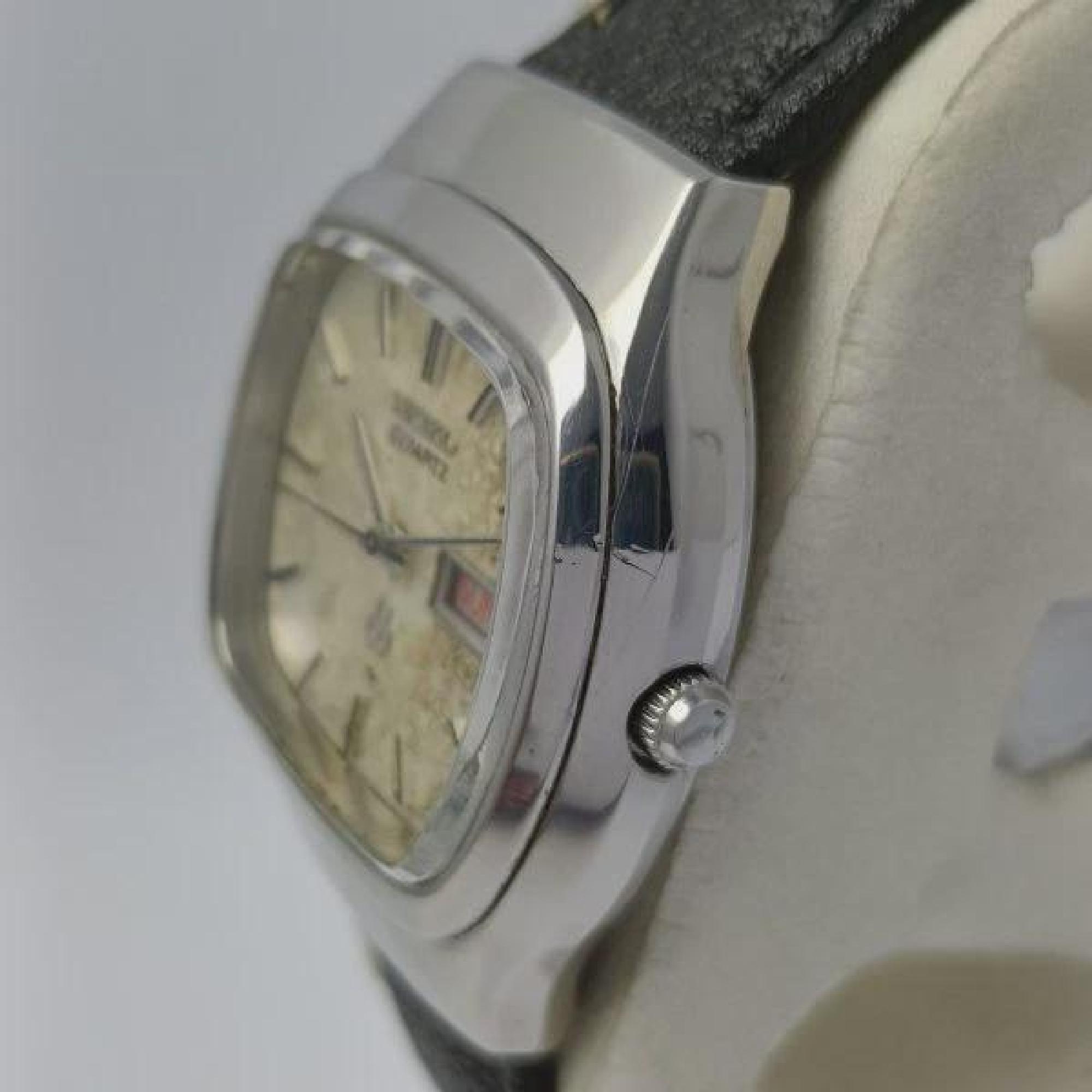 Vintage Seiko Quartz 0843-5040 Men