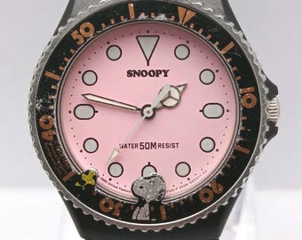 Reloj Citizen Vega Snoopy de cuarzo vintage para hombre / Edición Peanuts