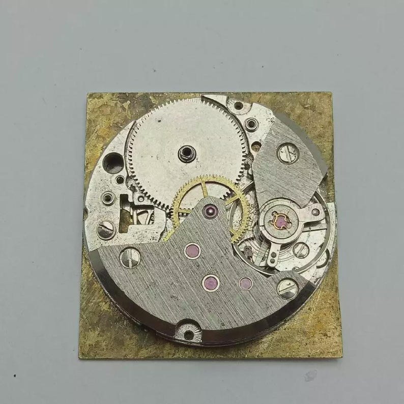 Accurist Cal 7086 Manual Wind Vintage Watch Movement For Parts