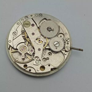 Elegant Vintage Roamer MST 520 Manual Winding Watch Movement for Parts