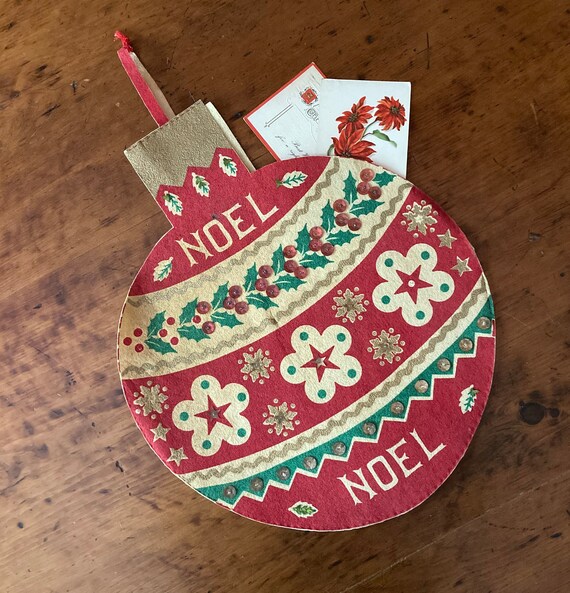 Vintage Christmas Ornament Card Holder C 1950 Hand Stitched Noel