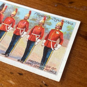 Army Life Set completo di 25 carte di sigarette di John Player & Sons, c. 1910, regalo per lui Festa del papà, Tobacciana, Collezionabili di tabacco