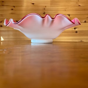 Large Bride&#39;s Bowl Antique Pink Glass Mount Washington Cranberry Pink Opalescent White Glossy Glass Pink Glass Wedding