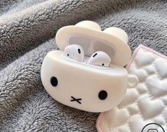 Funda protectora de silicona suave con diseño de la adorable conejita Miffy para Apple AirPods 4, Pro 2 y 3.ª generación – Funda a prueba de golpes para auriculares inalámbricos – Accesorio de regalo