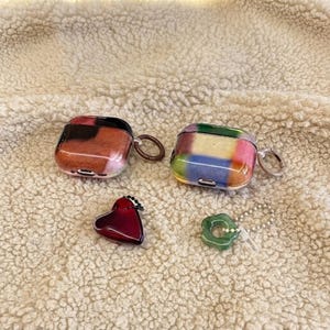 Retro Color Block AirPods-skal Glansigt brunt marmorlapptäcke med hartsberömmelse Vintage estetiskt öronsnäcksfodral Trendig höstteknikgåva