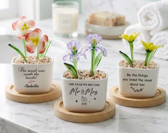 Wedding Gift, Personalized Name Glass Flower Pot, Anniversary Gift for Him Her, Forever Keepsake Gift Romantic Couple Keepsake Custom Mr Mrs