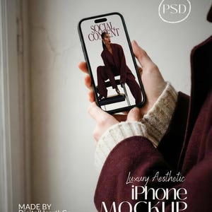 Luxus iPhone Mockup Hand Modell Burgunder Mantel Ästhetische Telefon Vorlage Lebensstil UGC Social Media Content Creation Kit PSD Smart Objekt