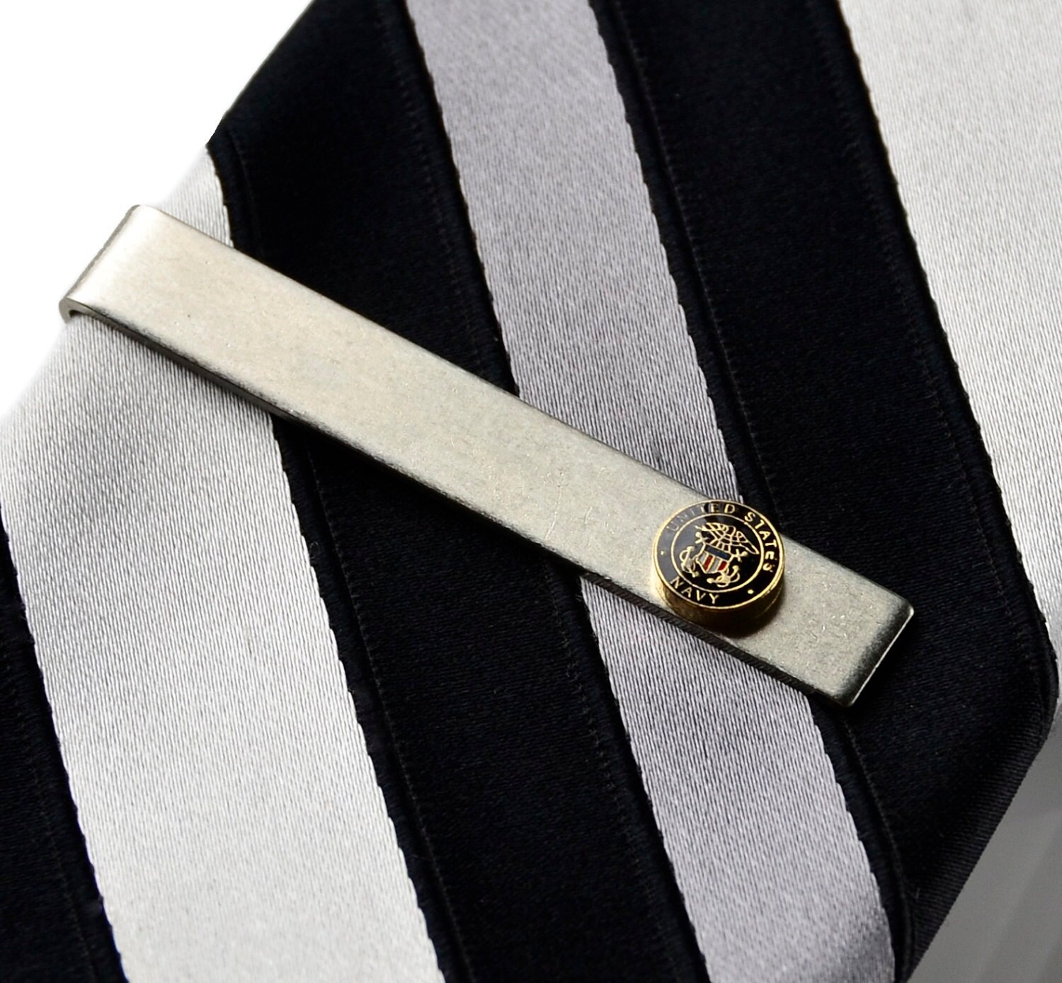 QHG1 Navy Tie Clip 
