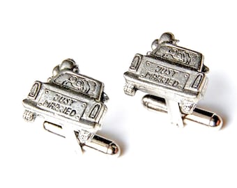 Just Married Cufflinks - Express Yourself!