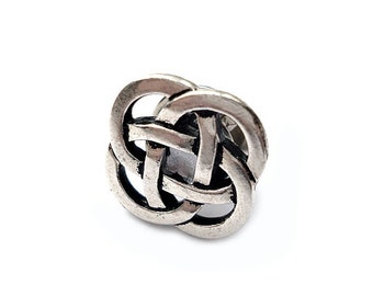 Celtic Knot Lapel Pin - Express Yourself!