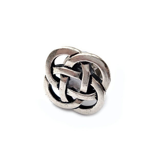 Celtic Knot Lapel Pin - Express Yourself!