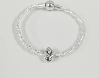 Conjunto de regalo para mamá con diseño trenzado de Pandora