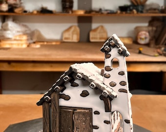 Tiny Ceramic Christmas Village House – Winter Tea Light Holder Aroma Oil Diffuser Austrian style