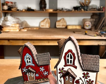 Handmade Ceramic Tiny House – Tea Light Holder and Essential Oil Diffuser