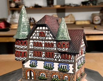 Handmade Ceramic House – Tea light Holder Aroma Oil Diffuser Collectible