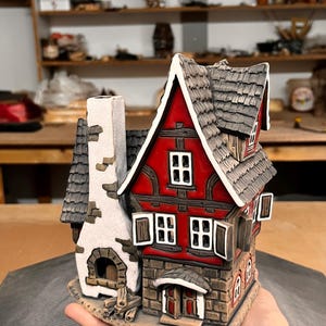 Handgjort Keramikhus – Värmeljushållare Aromdiffusor Rökelsekon Brännare Samlarobjekt