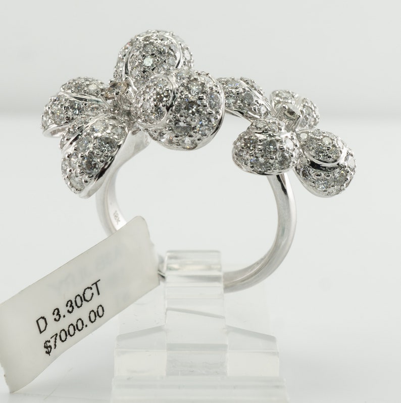 Diamond Ring, Flower Floral, Vintage 18K Gold Cocktail image 9