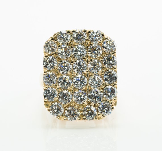 Diamond Cluster Ring, Vintage Estate 18K Gold Coc… - image 1