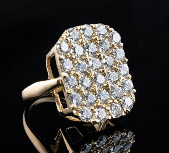 Diamond Cluster Ring, Vintage Estate 18K Gold Coc… - image 4