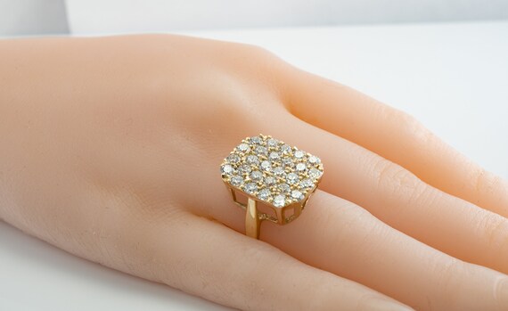 Diamond Cluster Ring, Vintage Estate 18K Gold Coc… - image 6