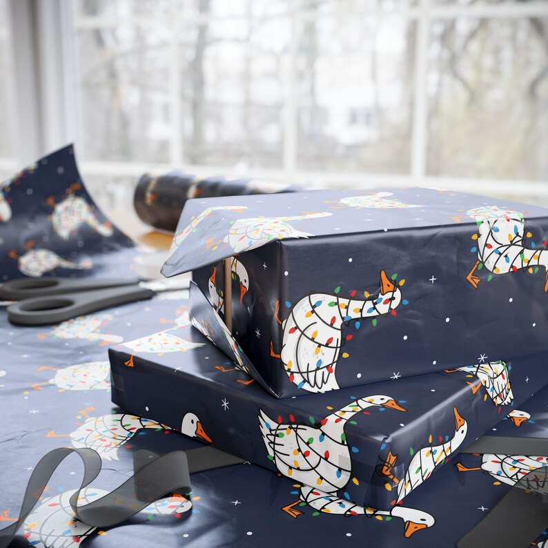 Christmas Goose Wrapping Paper | Goose Wrapped in Lights image 4