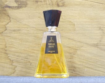 Jacomo De Jacomo Eau De Toilette Spray 3.4 Oz / 100 Ml by Jacomo