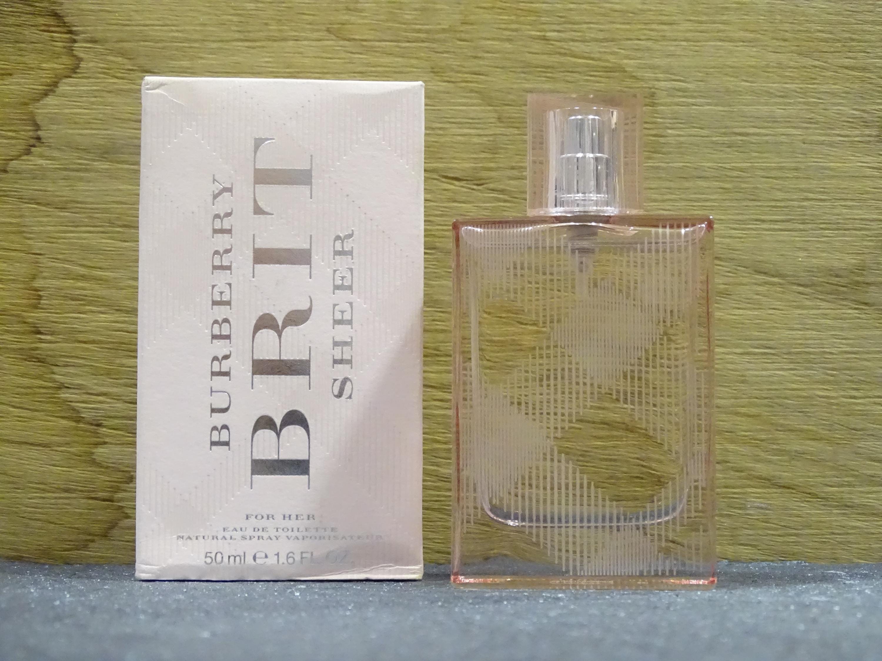Perfumes burberry vintage - Etsy 日本