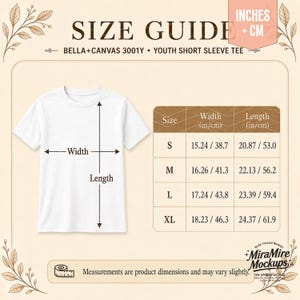 Puede incluir: Una gu&iacute;a de tallas para una camiseta de manga corta juvenil Bella+Canvas 3001Y. El gr&aacute;fico muestra una camiseta blanca con flechas de ancho y largo, junto a una tabla que enumera las tallas de la S a la XL con medidas en cent&iacute;metros.